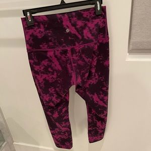 Lulu Lemon Align Crop 23”
